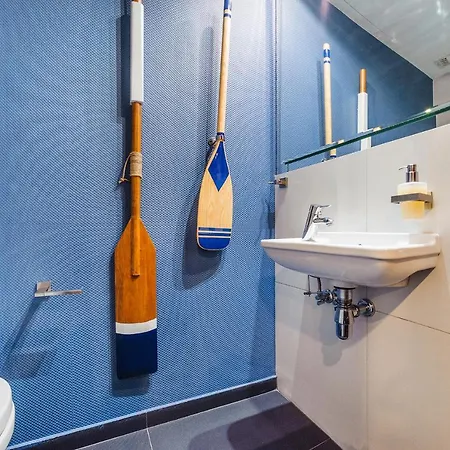 Yacht Club Sea Towers Premium * Gdynia
